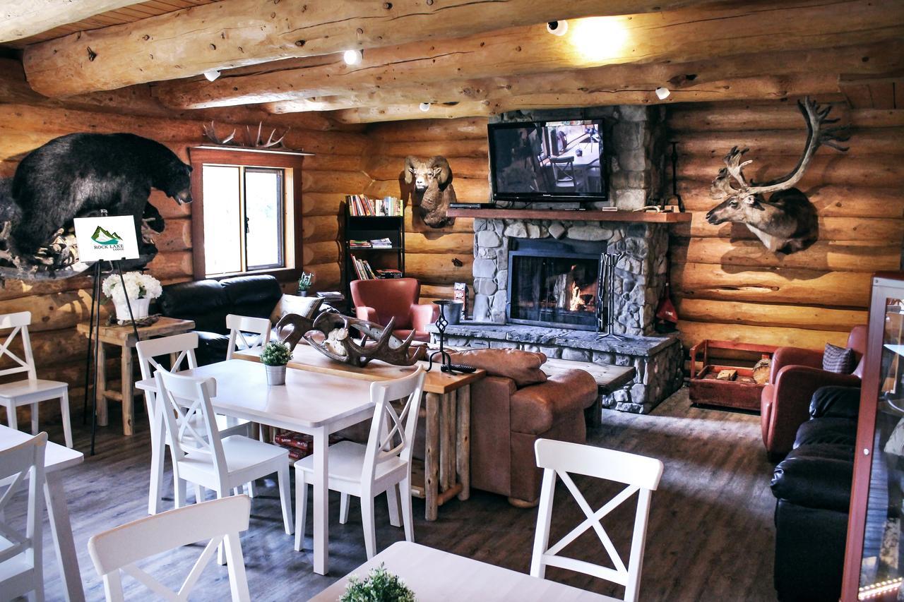 Rock Lake Lodge Rock Lake Lodge Provincial Park Екстериор снимка